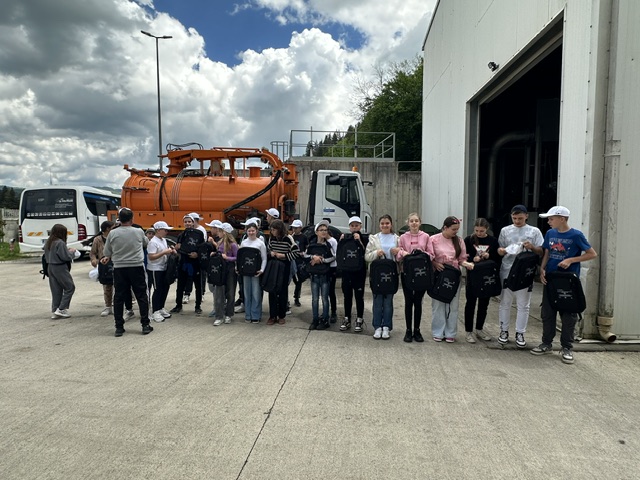 Elevii Școlii Gimnaziale Bistra, în vizită la stația de epurare a apei